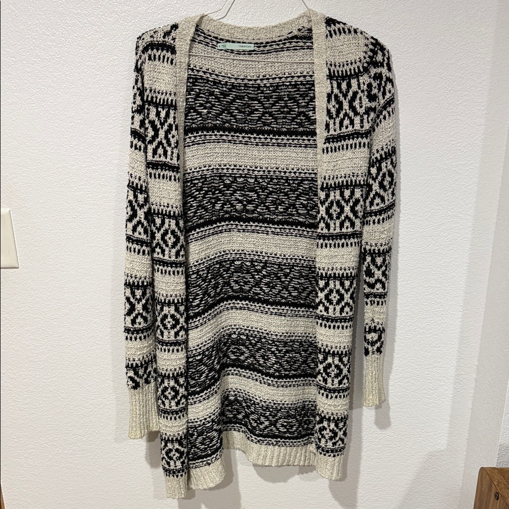 Maurices Black and Cream Knit Cardigan